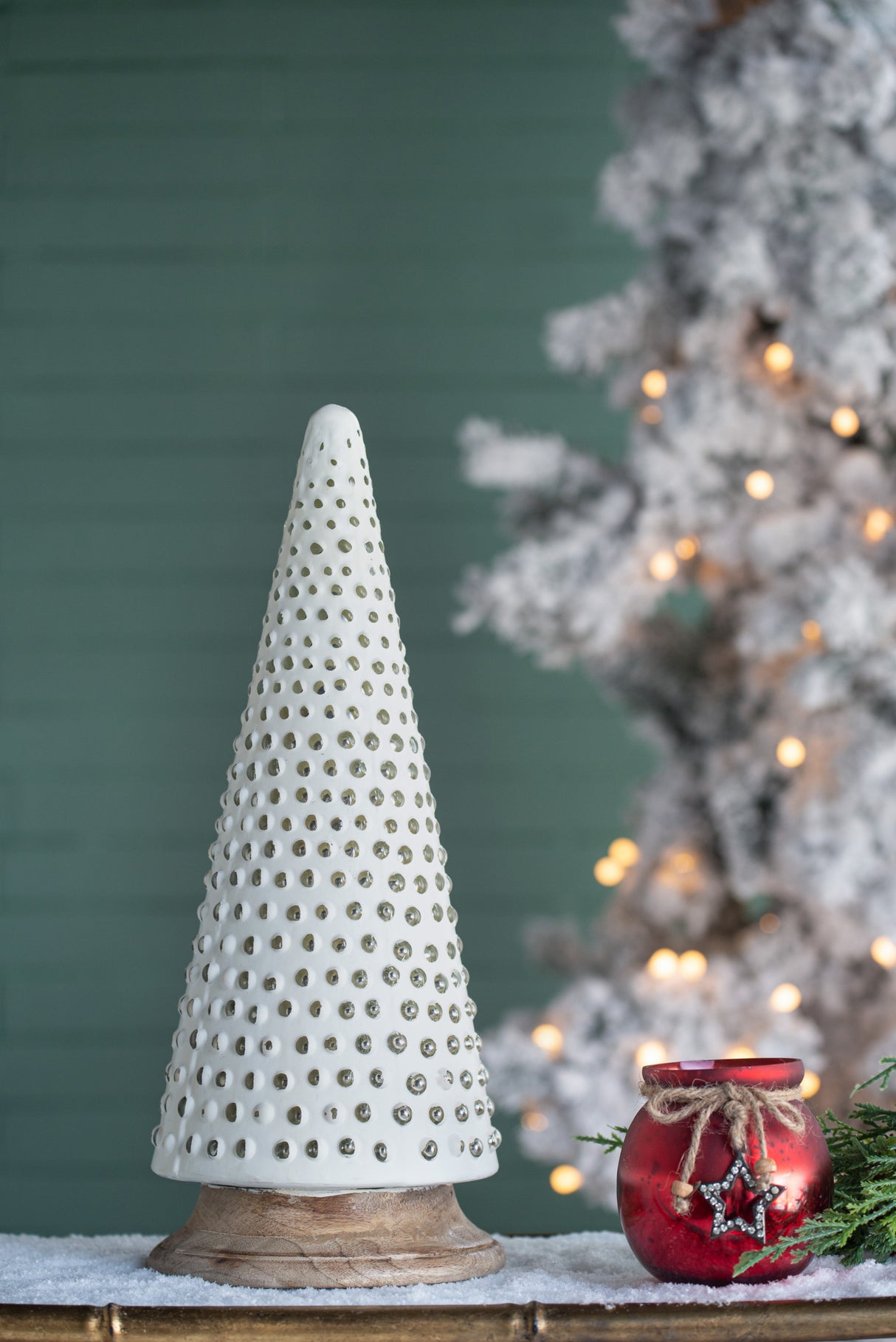 6.7x18'-Glass-Christmas-Cone-Tree-Decoration,-Cream-Christmas-Decor