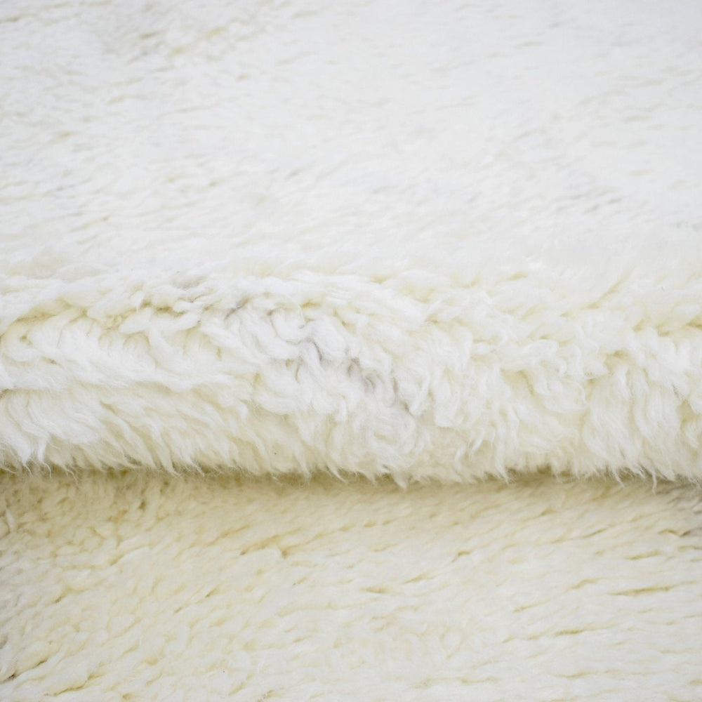 Ivory Modern Style Handmade Wool Area Rug