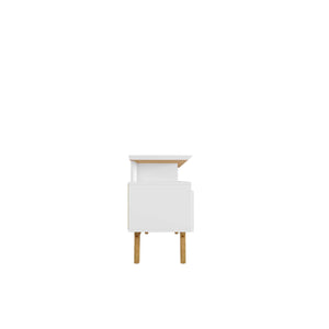 Yonkers - TV Stand