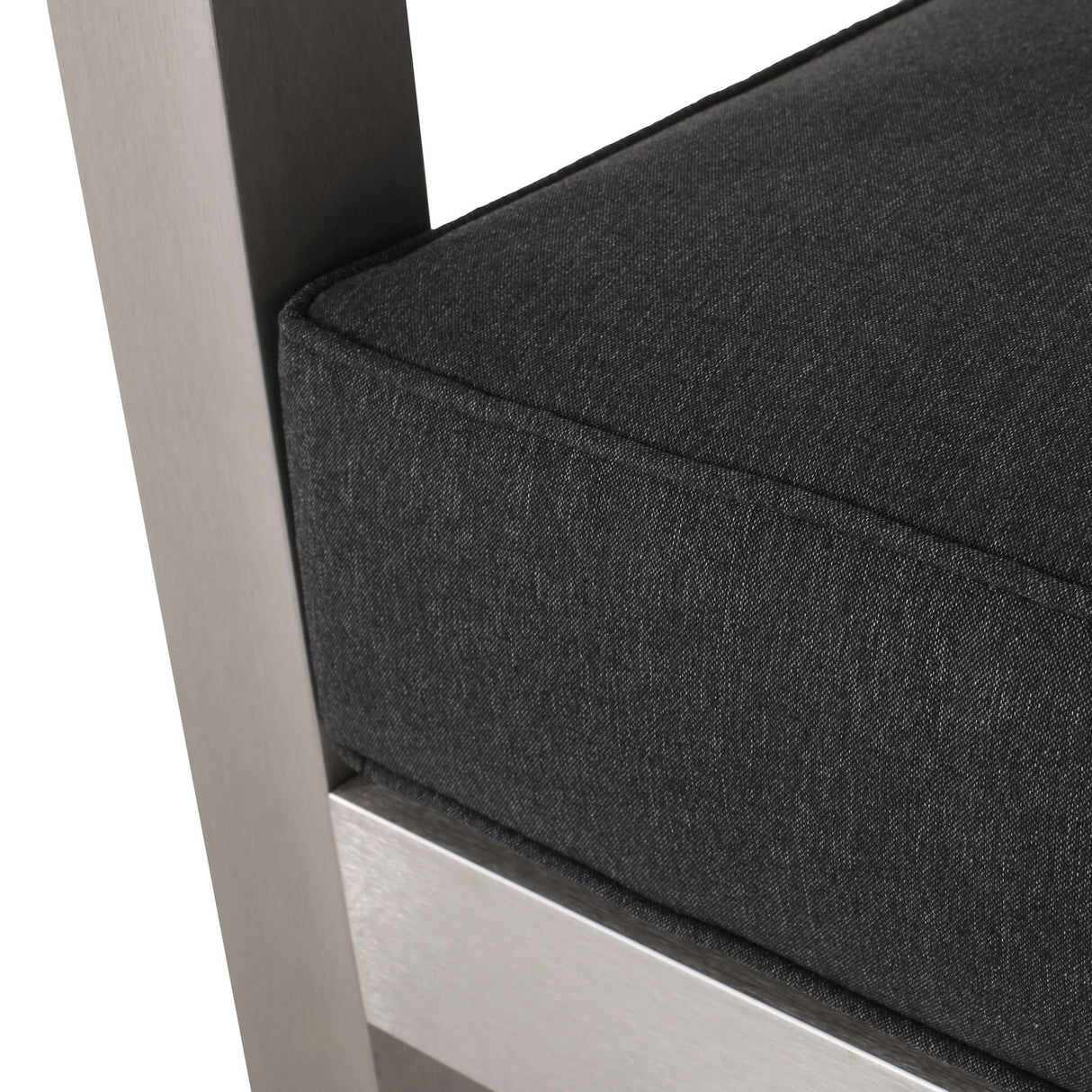 Aviara - Luxurious Outdoor Club Chair