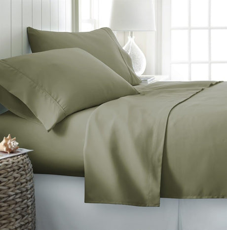 4-Piece 100% Cotton Sheet Set – 300 Thread Count Soft, Breathable, Naturally Cool Sheets with 18" Deep Pockets