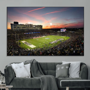 The University of Connecticut UCONN Huskies Football Team