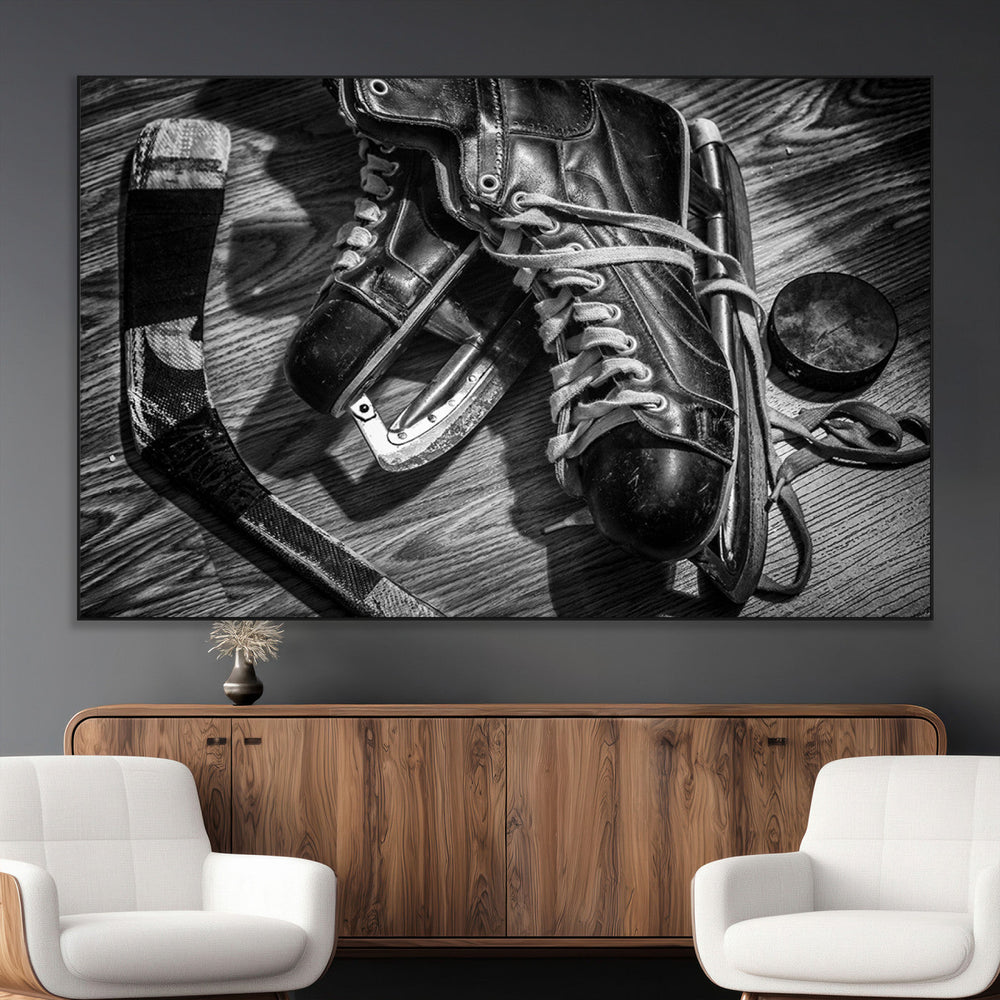 Old Pair of Mens Skates Wall Art Canvas, Men Skates Wall Art