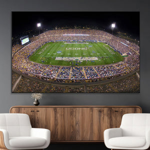 The University of Connecticut UCONN Huskies Football Team