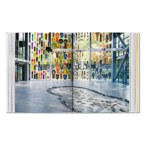 Issey Miyake. 45th Ed. (English)