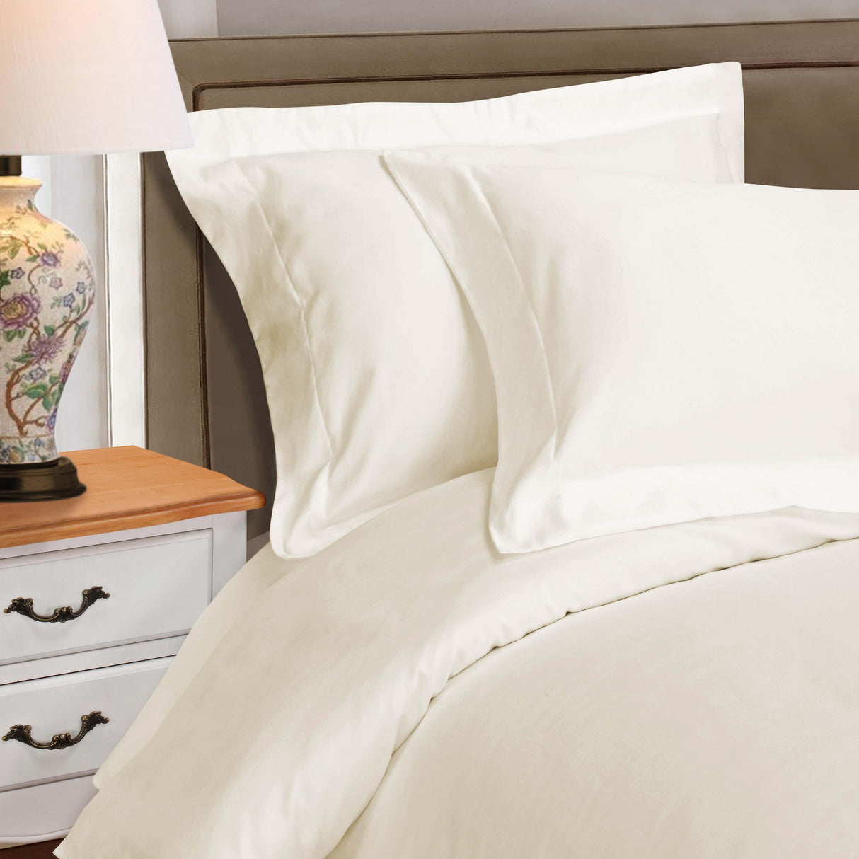 Egyptian Cotton 530 Thread Count Solid Luxury Duvet Cover Set - Egyptian Cotton Duvet Cover Set by Superior Brand