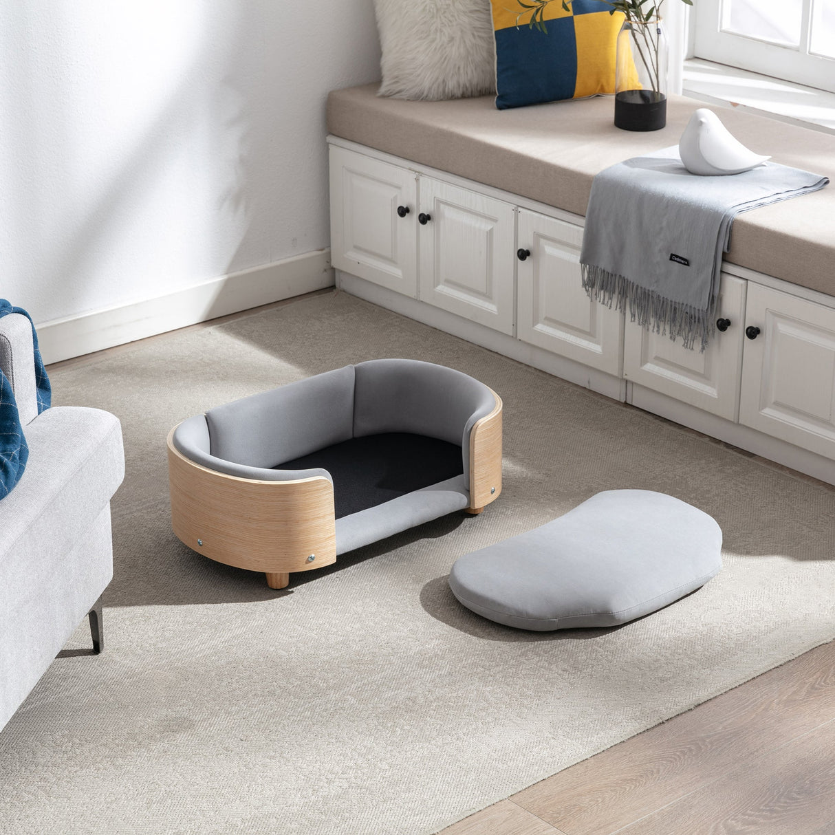 Scandinavian Style Elevated Dog Bed Pet Sofa with Solid Wood Legs