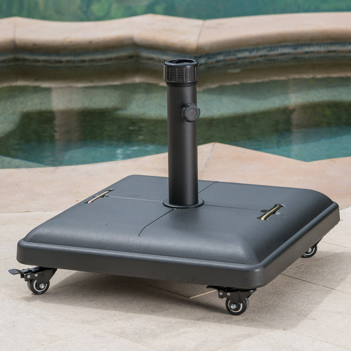 Wheelie umbrella base