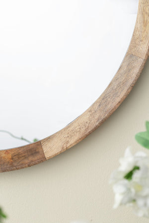 Transitional Decor Style Wall Mirror Decor With Frame For Bathroom