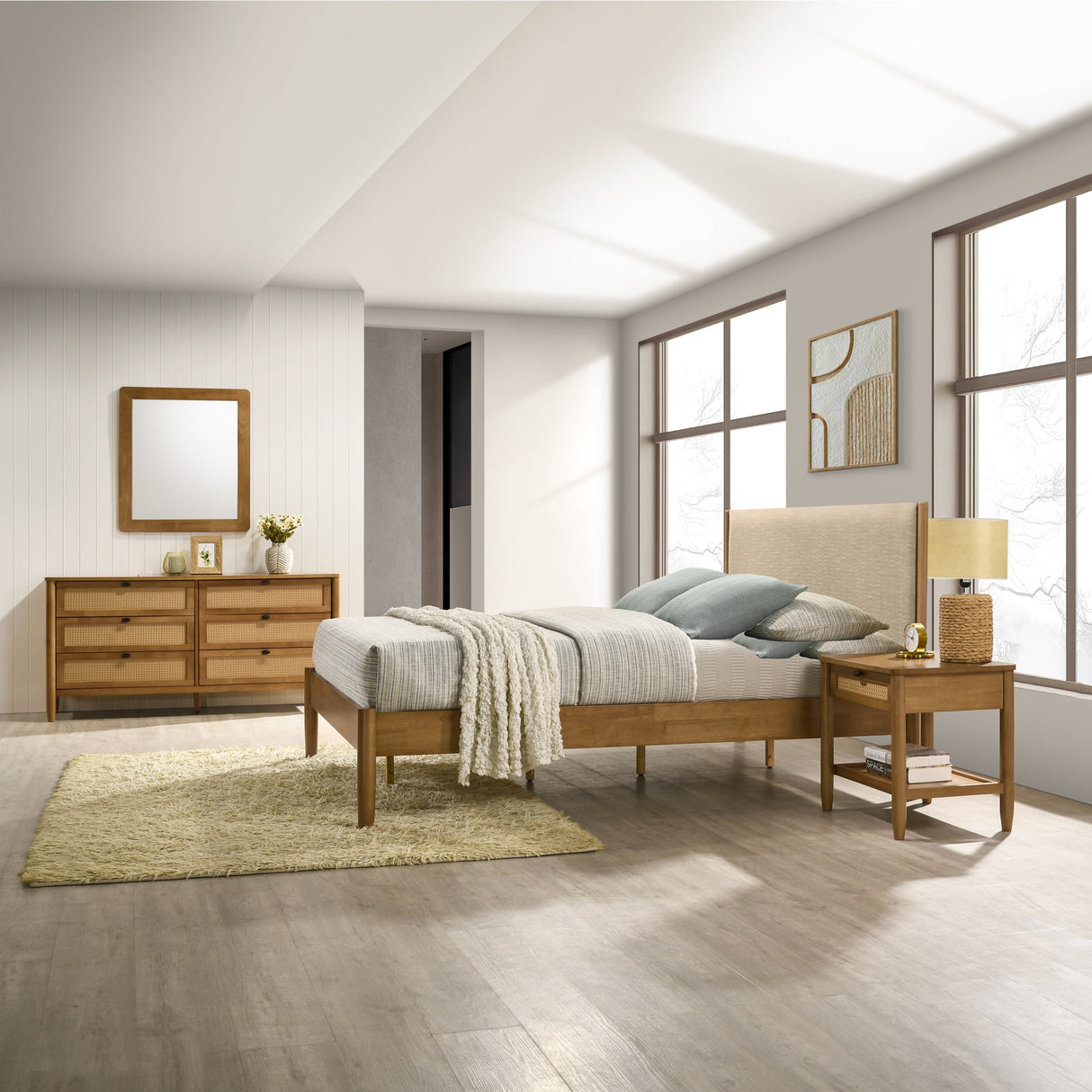Vichy 4-Piece Rubberwood Queen Bedroom Set
