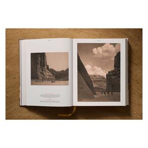 Edward S. Curtis. The North American Indian. The Complete Portfolios (German, French, English)