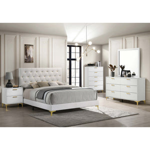 James - Panel Bed