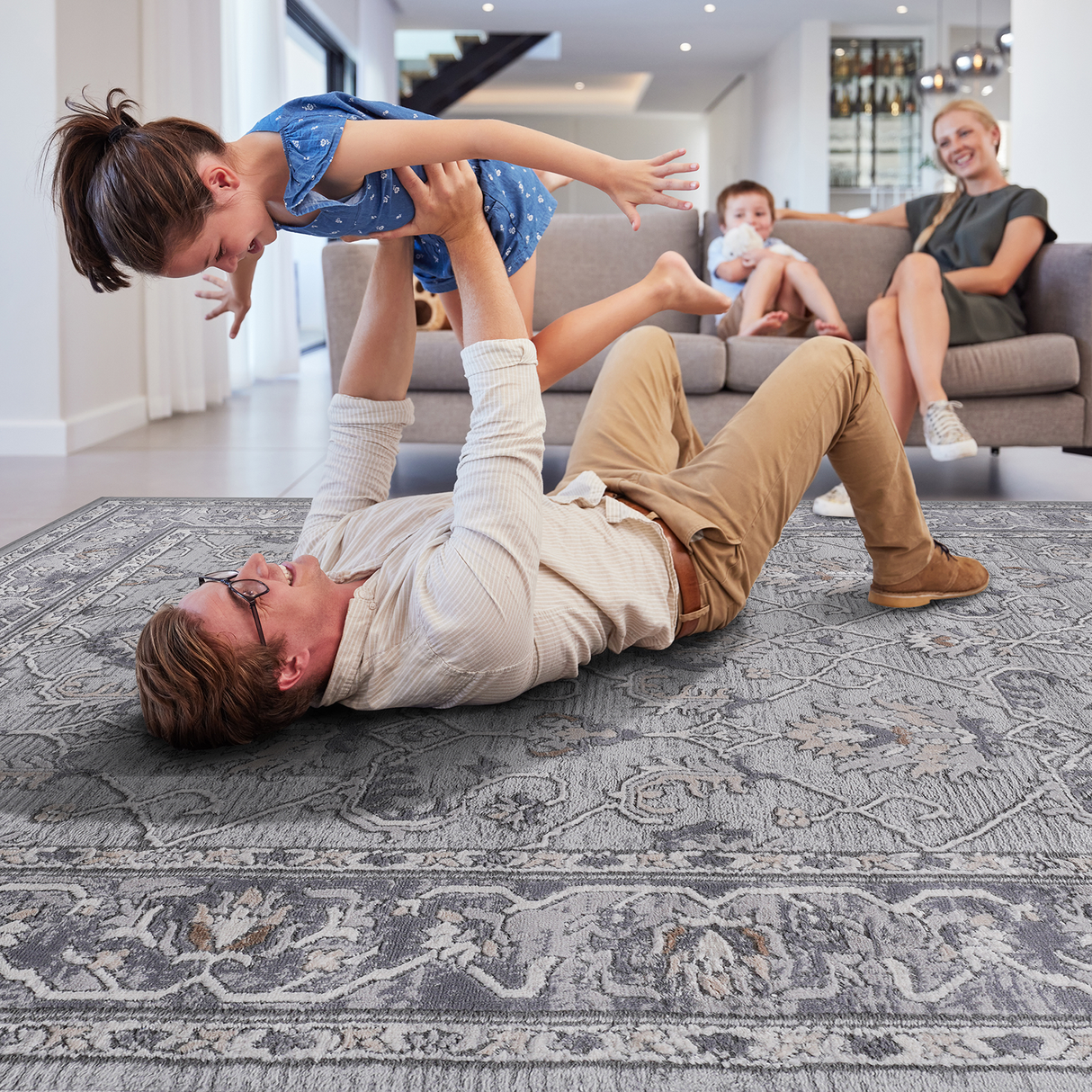 NAAR MARFI Collection Oriental Non-Shedding and Stain Resistant Area Rug