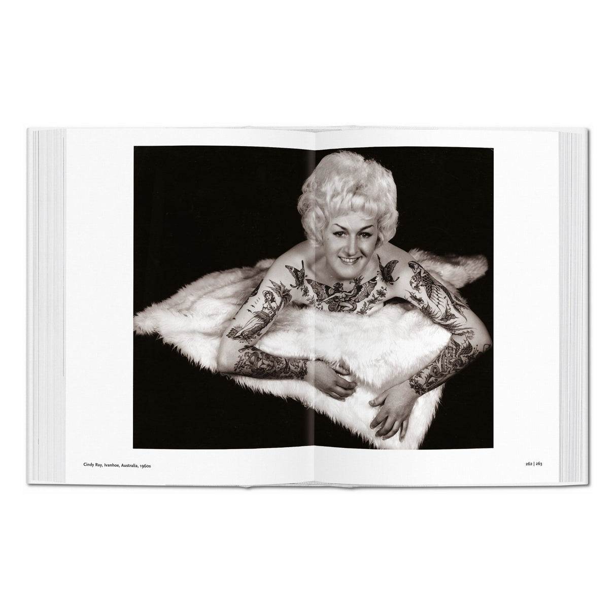 1000 Tattoos (German, French, English)