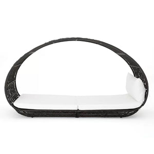 Abigal - Outdoor Wicker Daybed With Cushion
