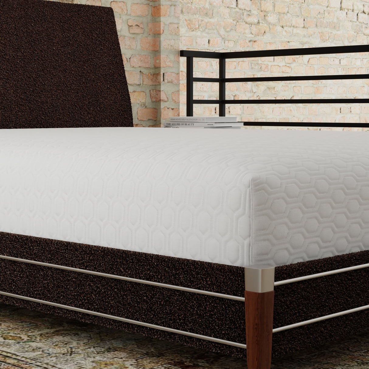 Ice ultra cool nylon ice with heiq cooling water resistant mattress protector