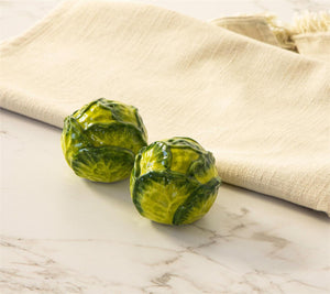 CABBAGE SALT AND PEPPER SET
