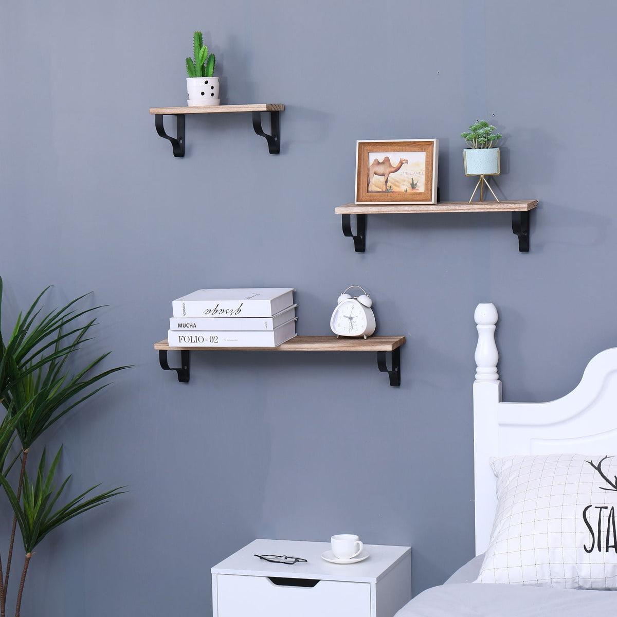 Floating Shelves, Long Wall Shelves (Set of 3), Wall Mounted Shelves & Brackets For Bedroom - Natural Wood