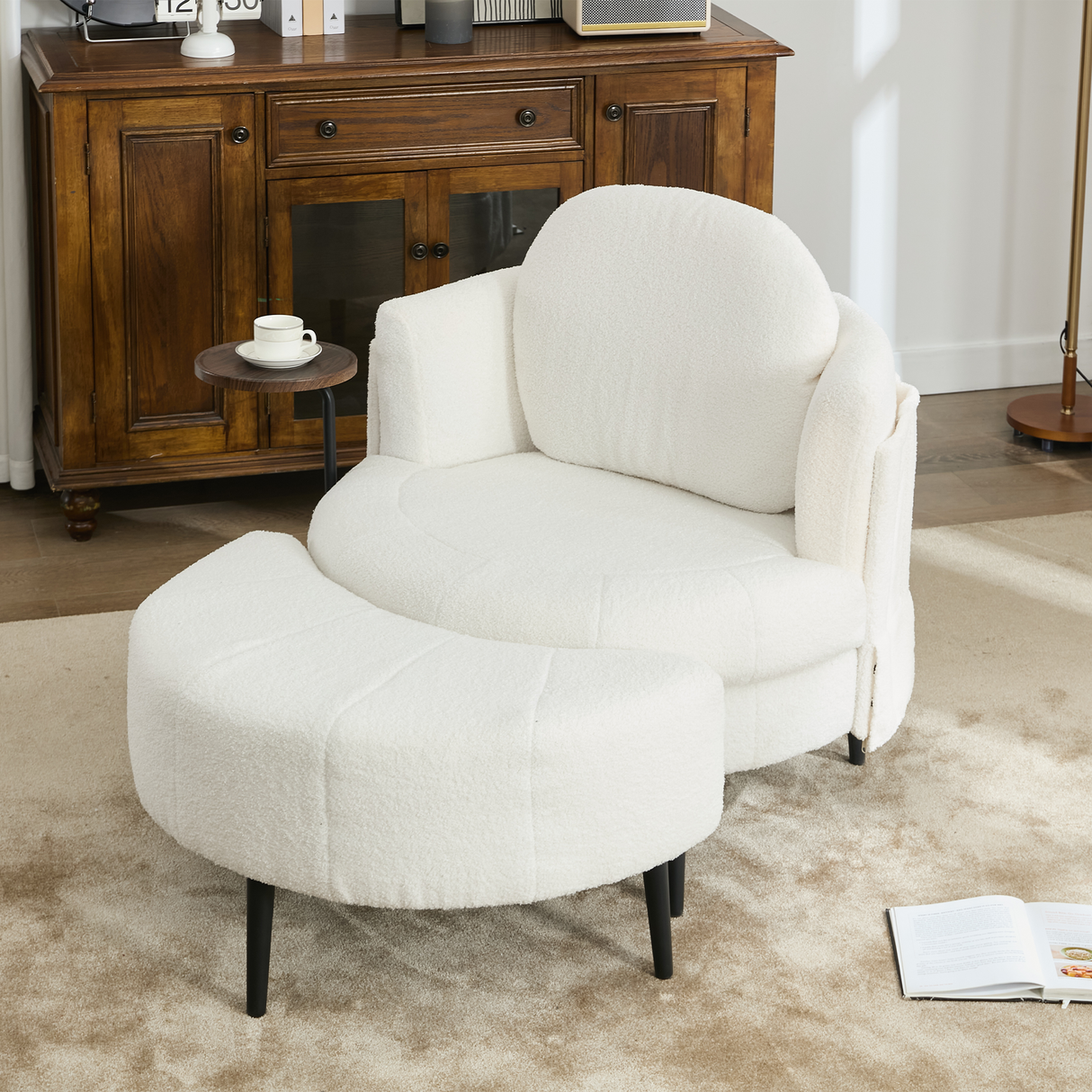 42.5' Single Sofa Chair in White