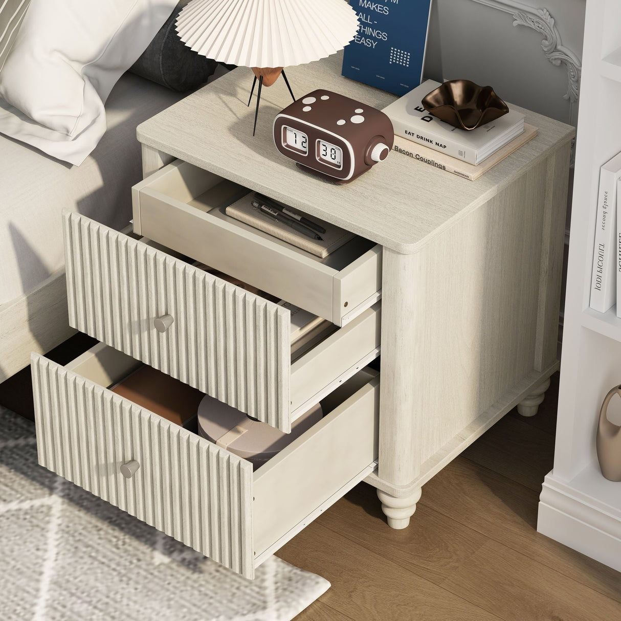 3 Piece Bedroom Set With Bed And 2 Nightstands