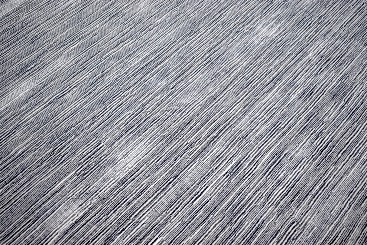 5x8 Modern Gray and Silver Area Rug | Handmade with Wool & Viscose | TRD1007058