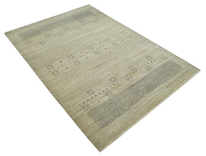 5x7 Beige and Gray  Wool Hand Knotted Southwestern Gabbeh Rug