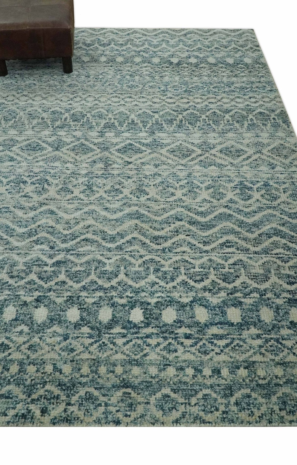 5x7 Teal and Beige Hand knotted southwestern Tribal trellis recycled Art Silk rug