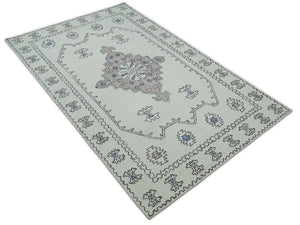 Ivory and Peach Persian Style Tribal Hand Tufted Wool Area Rug