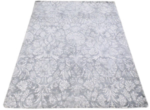 Modern Floral Silver And Ivory Hand Loom Viscose 5x8 Area Rug