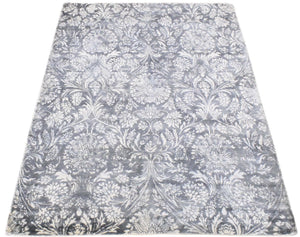 Modern Floral Silver And Ivory Hand Loom Viscose 5x8 Area Rug