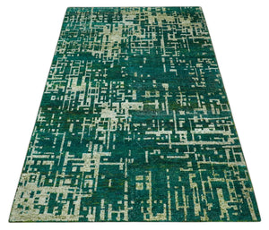 5.6x8 Hand Knotted Green and Beige Modern Abstract Recycled Silk Area Rug