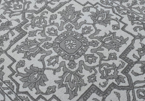 Gray and Silver Traditional Design Hand Tufted 5x8 Wool Area Rug