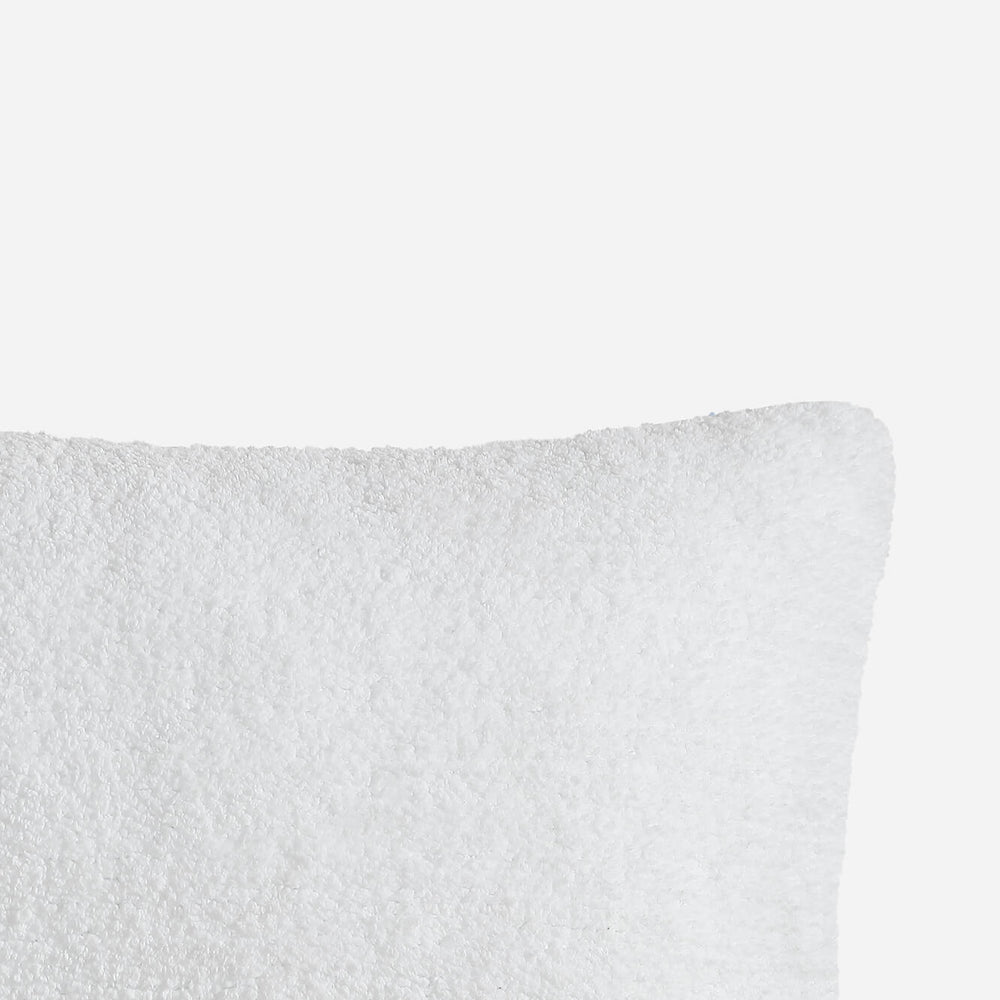 Snug Lumbar Pillow