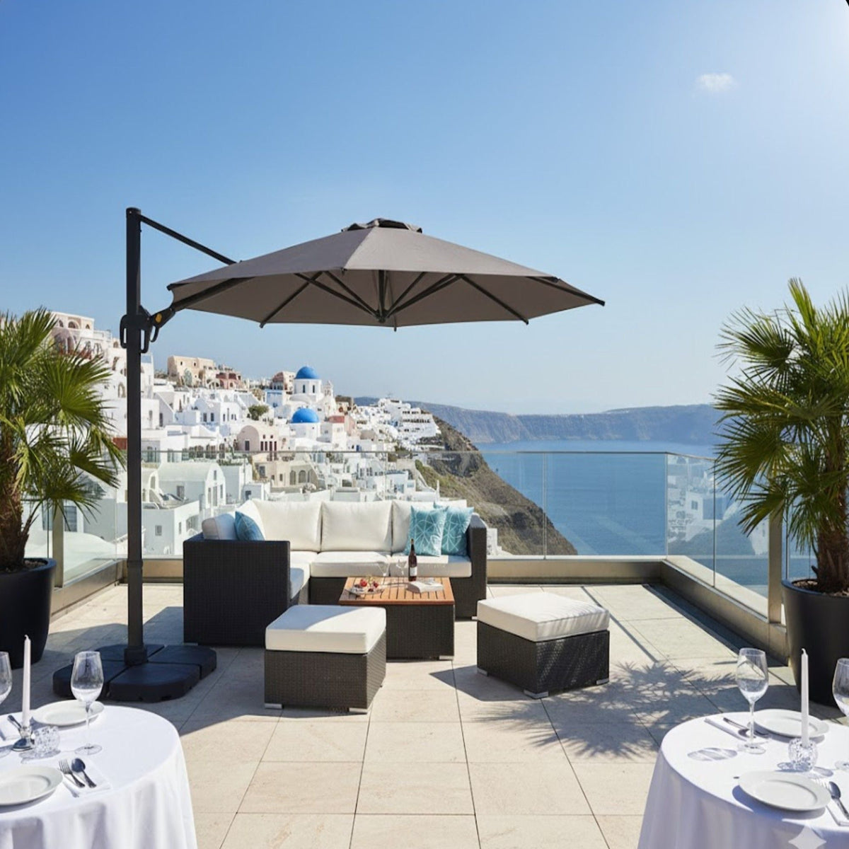 Round Cantilever Patio Umbrella With 360 Rotation & Infinite Tilt Adjustment