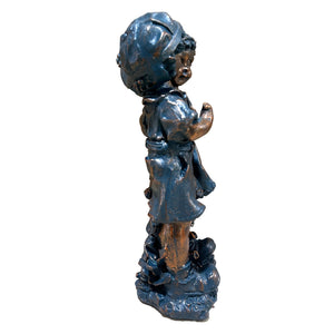 Magnesium Oxide Statues Of A Boy And A Girl