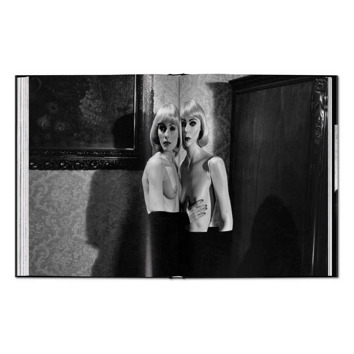 Helmut Newton. Berlin, Berlin (German, French, English)