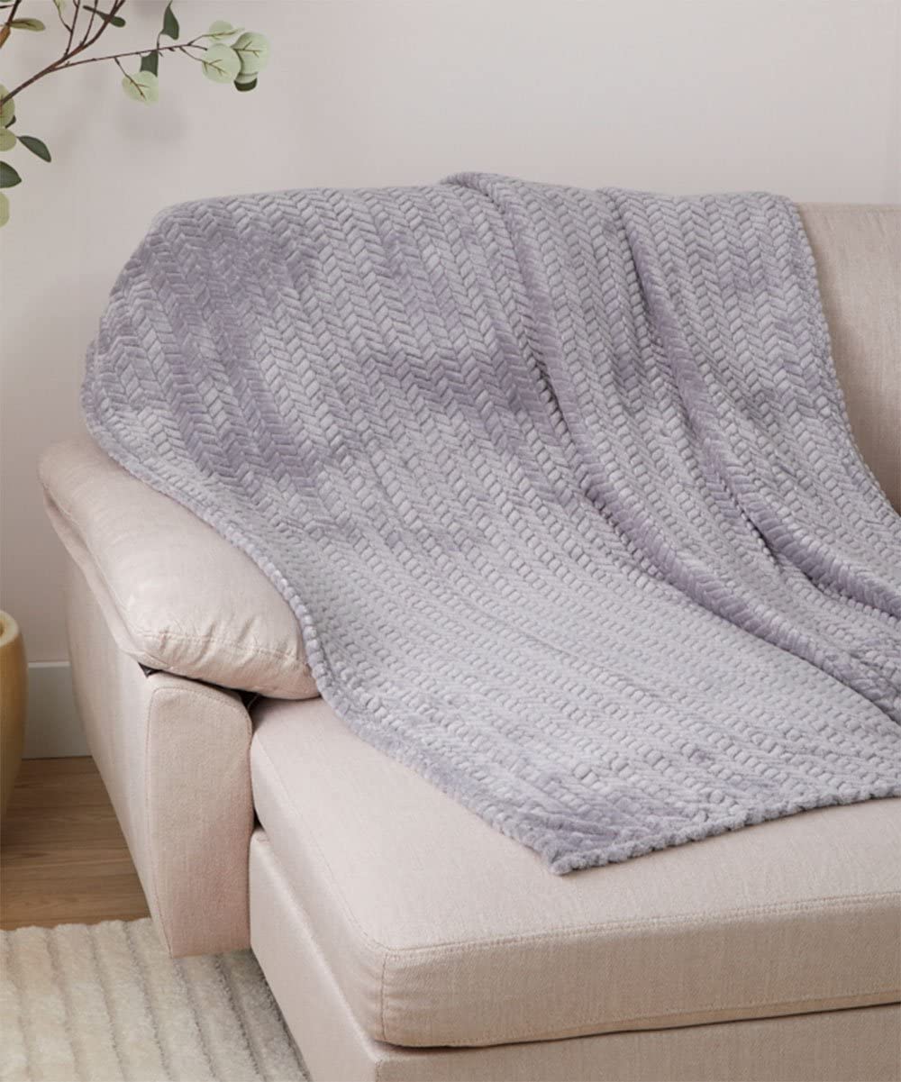 Decor&More Noble House Oversized and Extra Heavy Chevron Braided Throw Blanket (50" x 70")