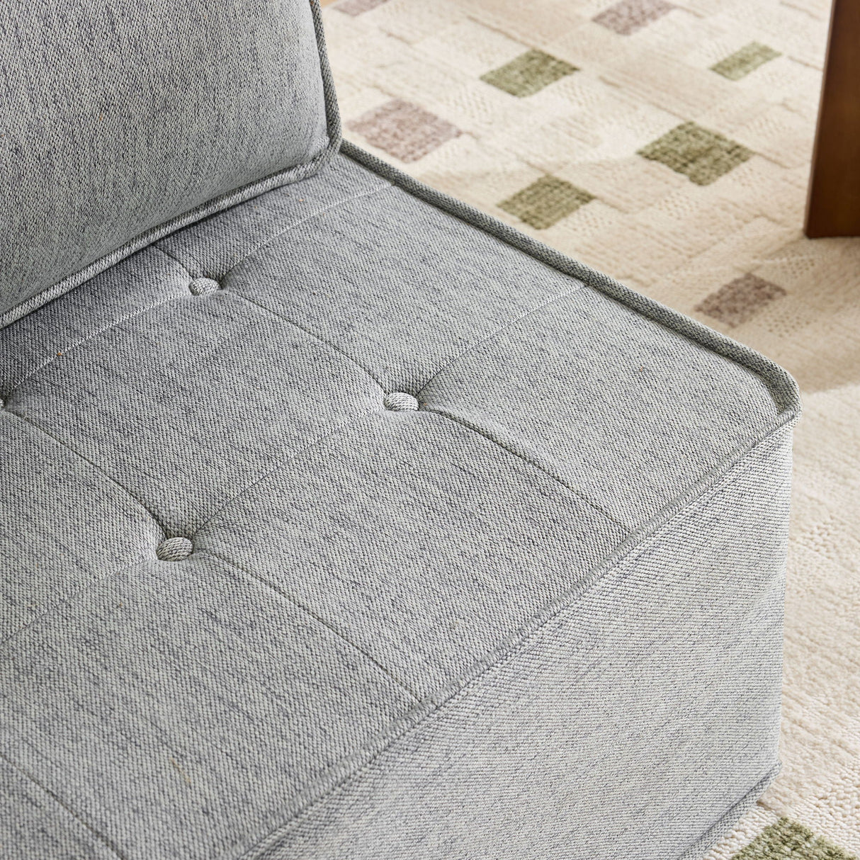 Sofa With Modular Splicing Design