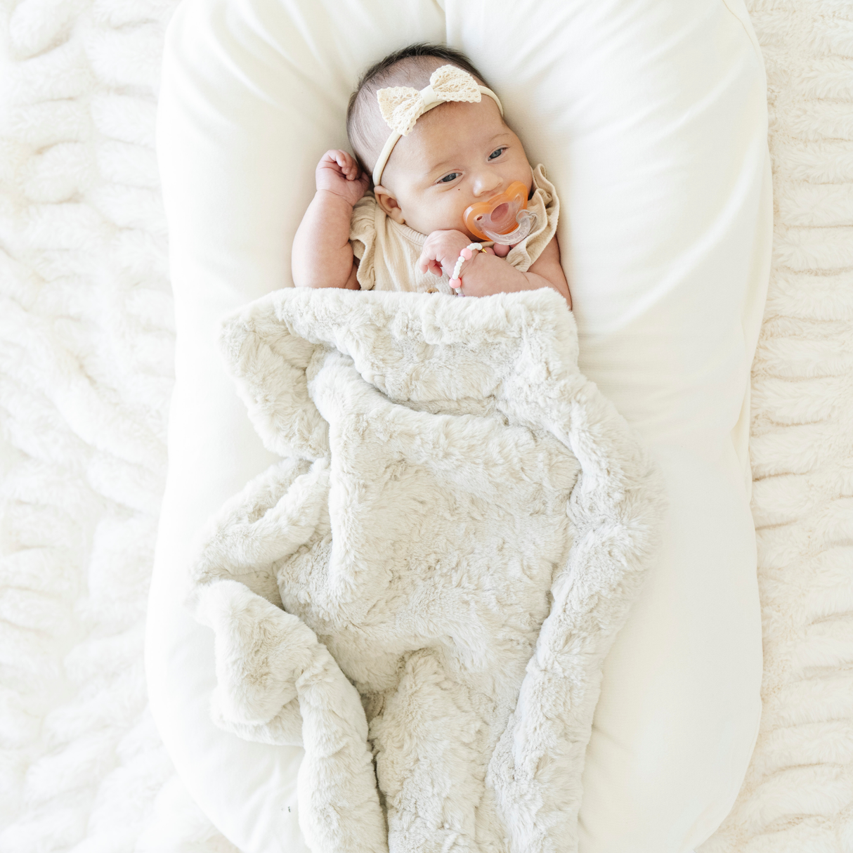 Dream Mini Blankets 15x20 Inch Poly Microfiber by Saranoni