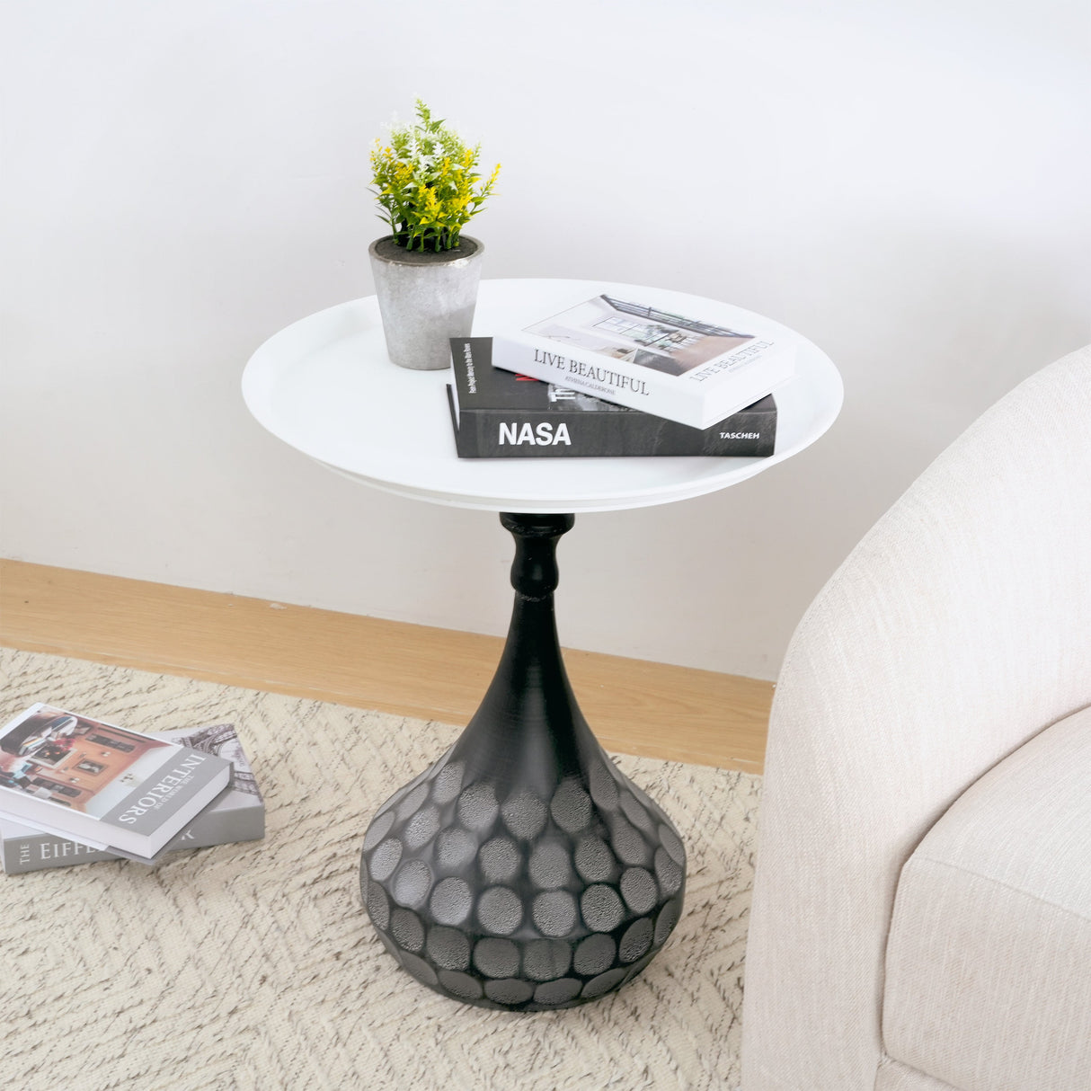 Accent Metal Coffee Table, Pedestal Table for Living Room, Hand-hammered Texture, White+Black