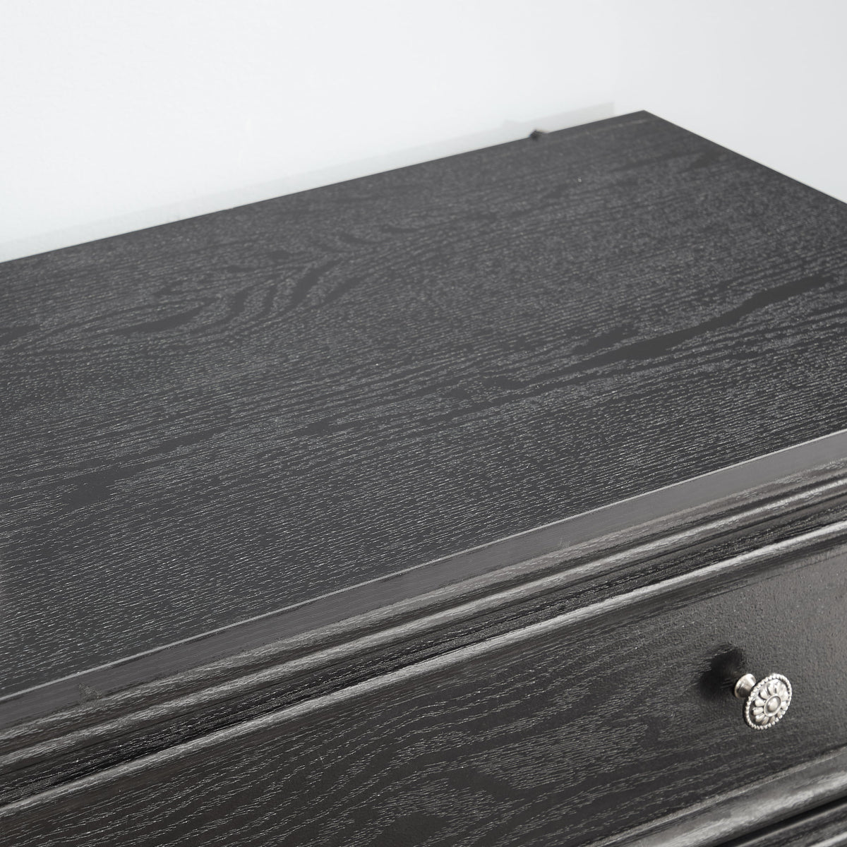Modern 5-Drawer Black Dresser for Living Room Storage
