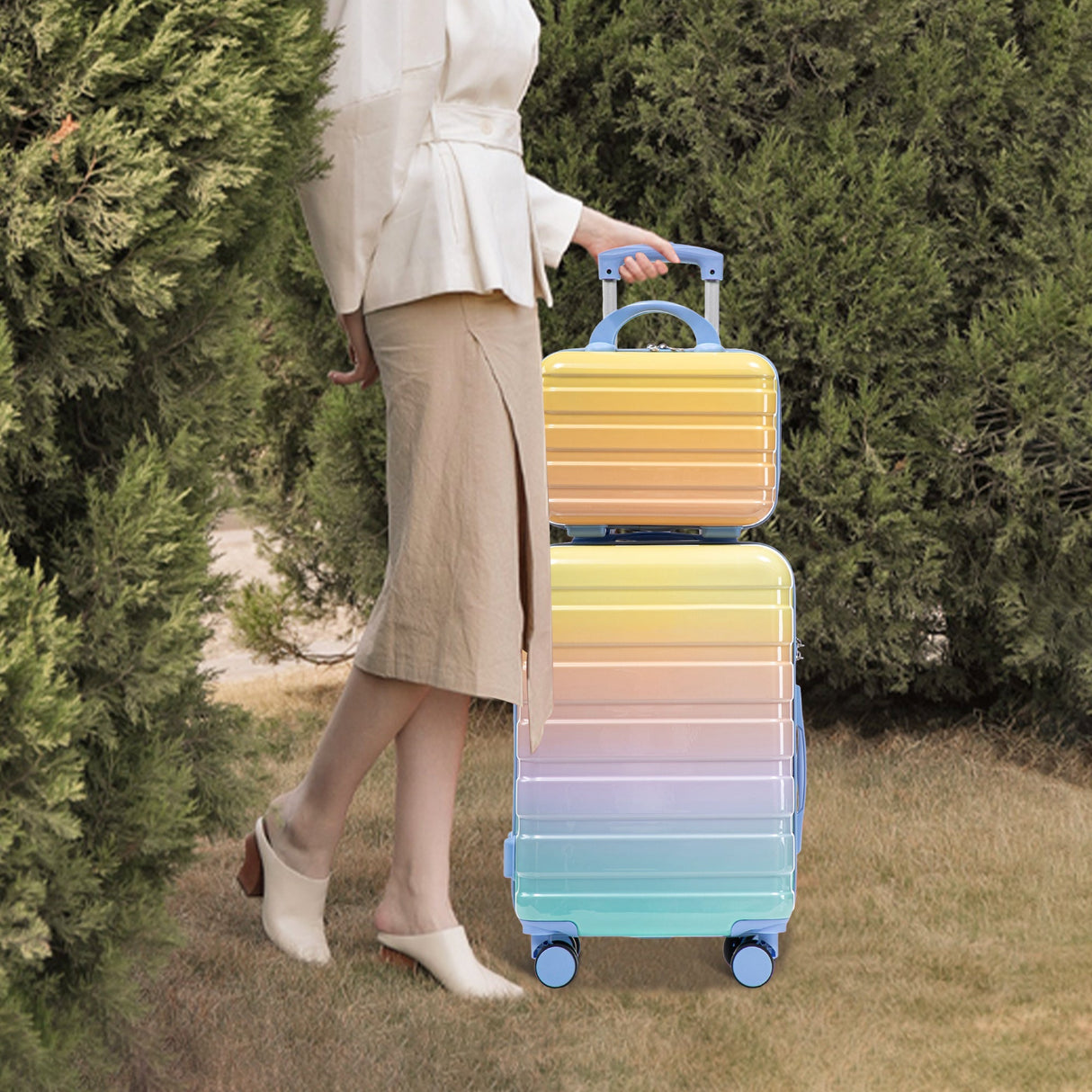 14'/20' 2-Piece PC Spinner Wheel Luggage Set in Gradient Blue and Yellow