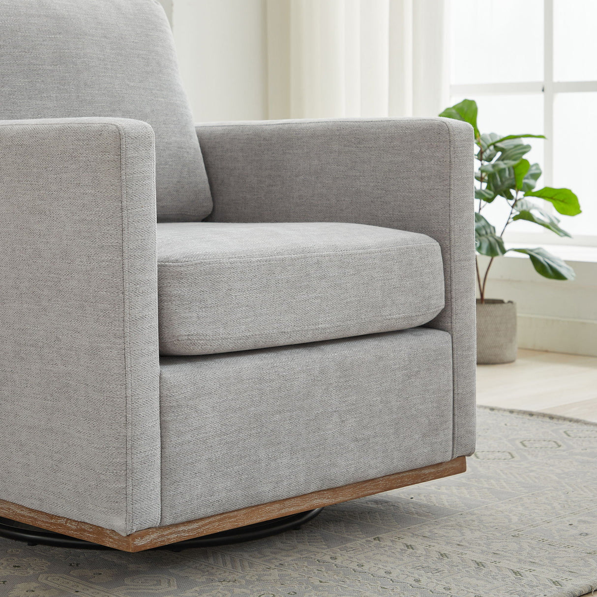 Modern Square Upholstered Swivel Accent Chair With Metal Base