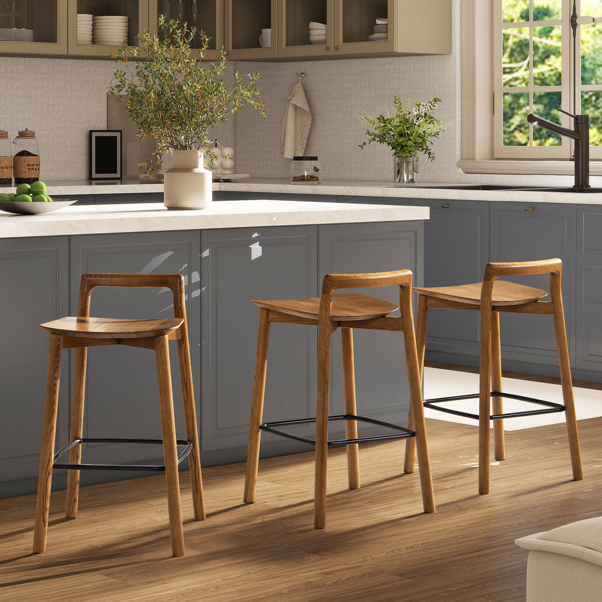 26.5" Low Back Counter Stool with Iron Footrest