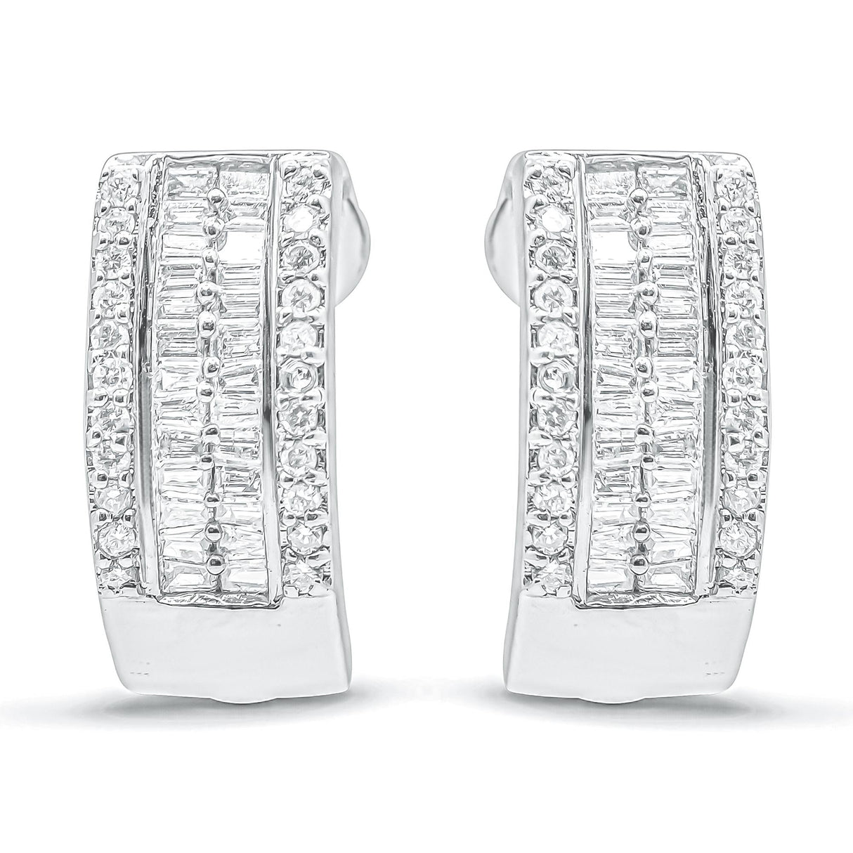 14K White Gold 1 cttw Diamond Huggy Earrings (H-I, SI2-I1)