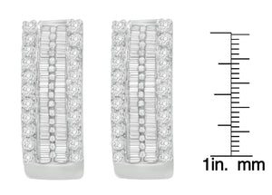 14K White Gold 1 1/2 cttw Round and Baguette Cut Diamond Earrings (H-I, SI2-I1)