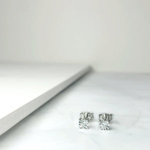 .925 Sterling Silver 1/10 Cttw Round Brilliant-Cut Lab Grown Diamond Miracle-Set Stud Earrings (F-G Color, VS1-VS2 Clarity)