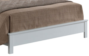 Bed With Transitional Design Stylish