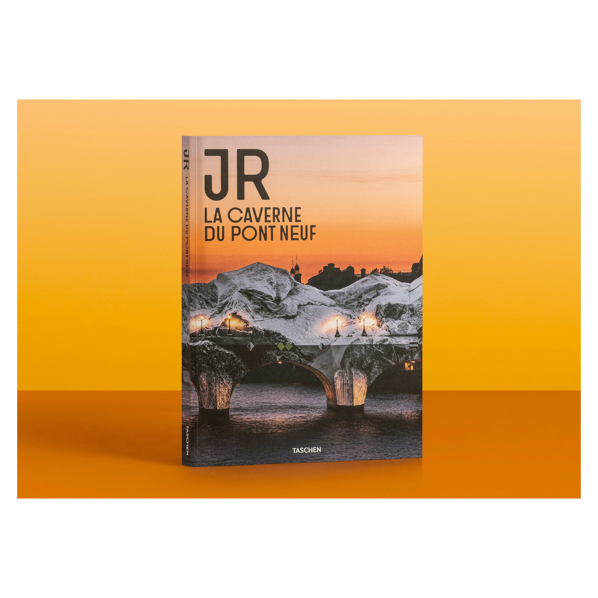 JR. La Caverne du Pont Neuf (French, English)