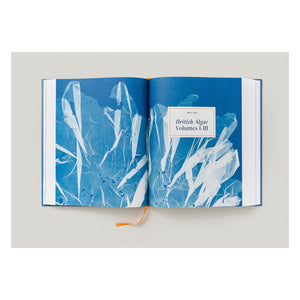 Anna Atkins. Cyanotypes (German, French, English) (FFE)